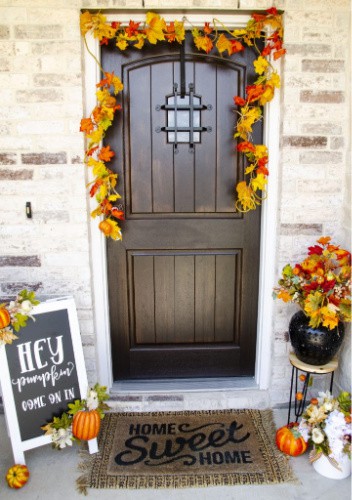 pumpkin chalkboard door decor