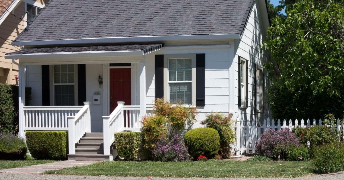 The Best Front Porch Paint Colors in 2022 Front Porch Decorating Ideas